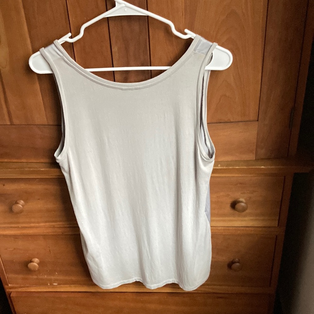 Ann Taylor Gray Shell - Picture 3 of 5